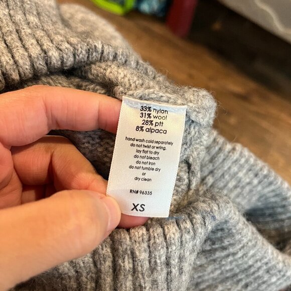 Susana Monaco grey wool blend scoop back sweater - Picture 5 of 5